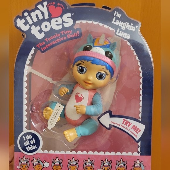 Tiny Toes  Luna - Picture 1 of 5